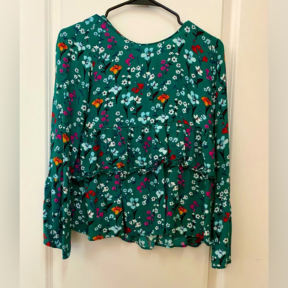 ZARA Green Floral Bell Sleeved Blouse Size S